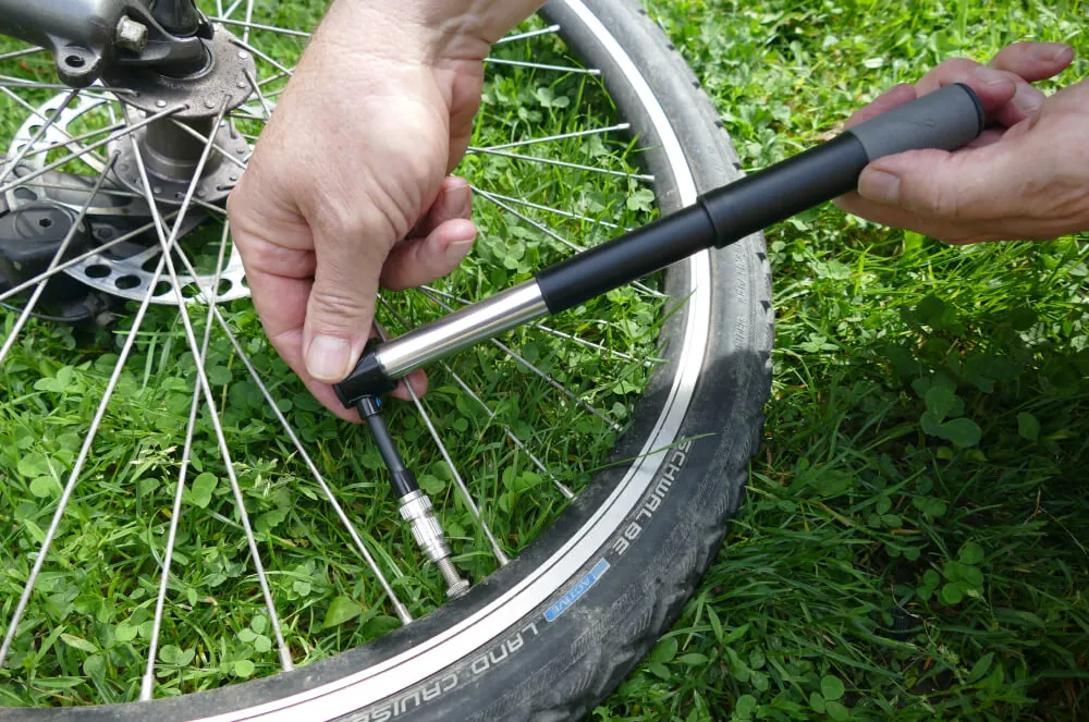 Award Winning Telescopic Bike Pump 2026 | Giyo